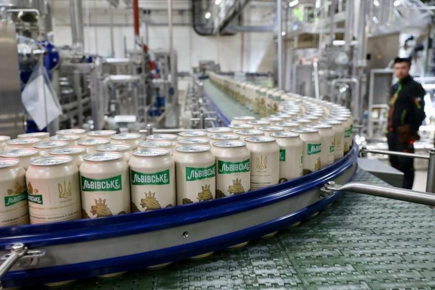 Фото до матеріалу: У Львові запустили нову лінію Carlsberg за 610 мільйонів: потужність зросте на 38%