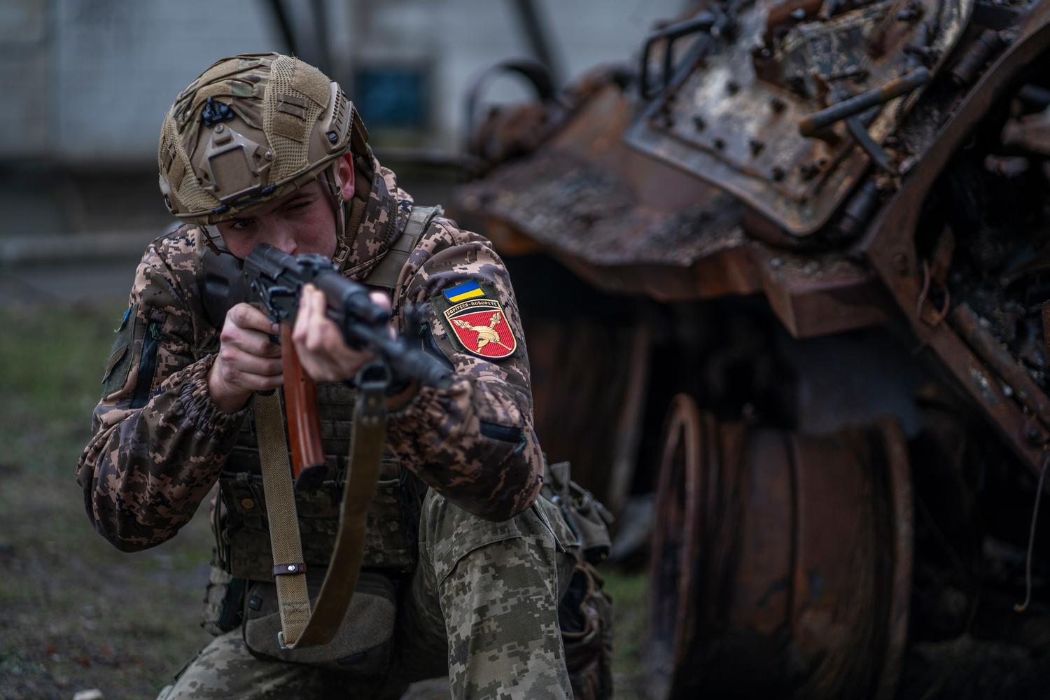 Фото до матеріалу: У Київському авіаційному інституті планують готувати військових пілотів і командирів дронових підрозділів