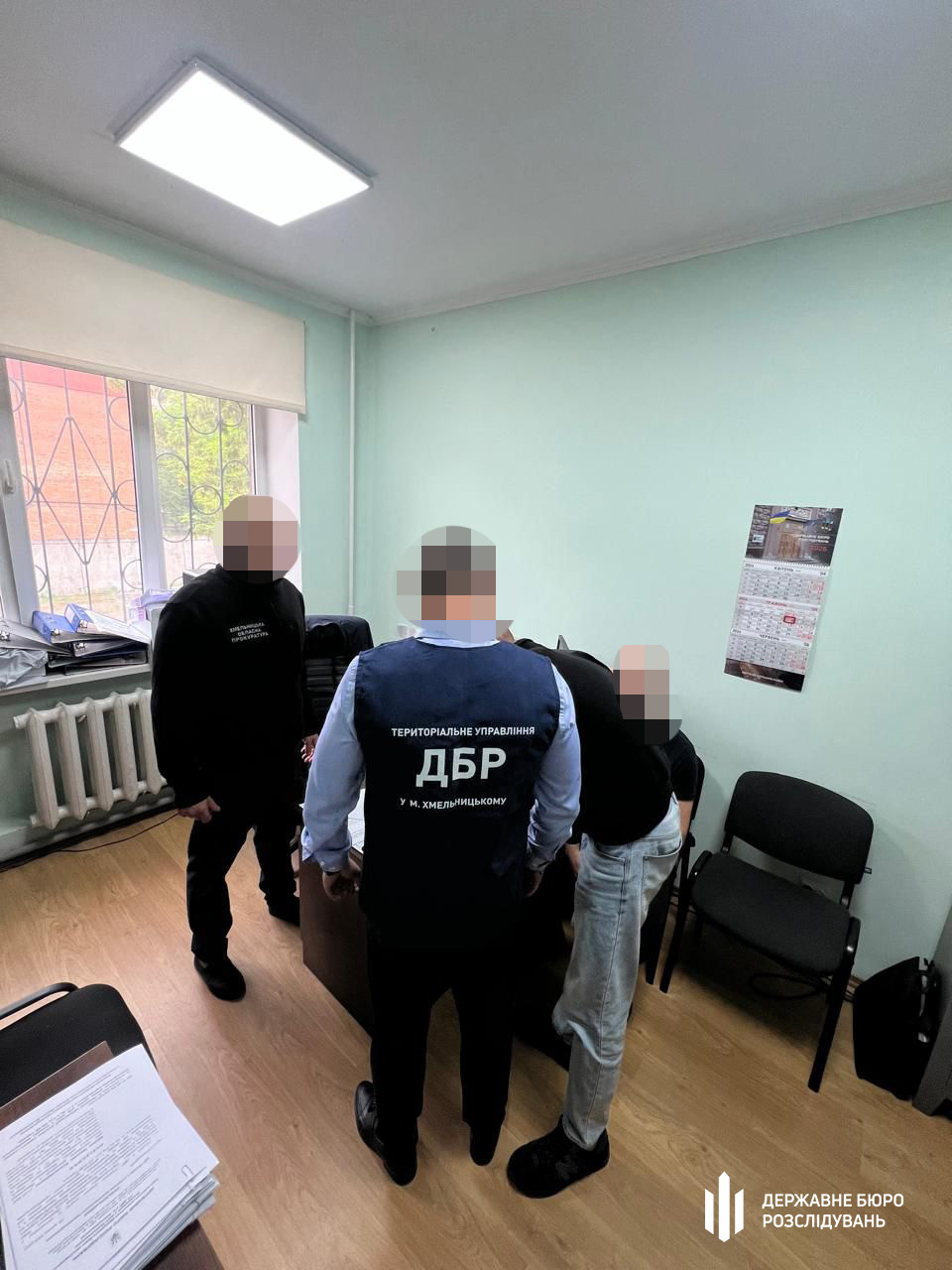 Фото до матеріалу: ДБР повідомило про підозру двом поліцейським у Хмельниччині за приховування ДТП