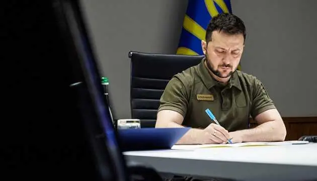 Фото до матеріалу: Зеленський підписав нові санкції проти викрадачів дітей та суден тіньового флоту