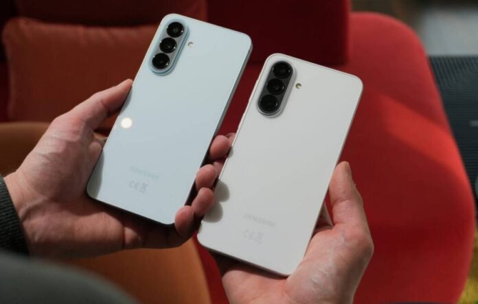 Фото до матеріалу: Samsung випустила важливе оновлення безпеки для Galaxy: 36 виправлень вразливостей
