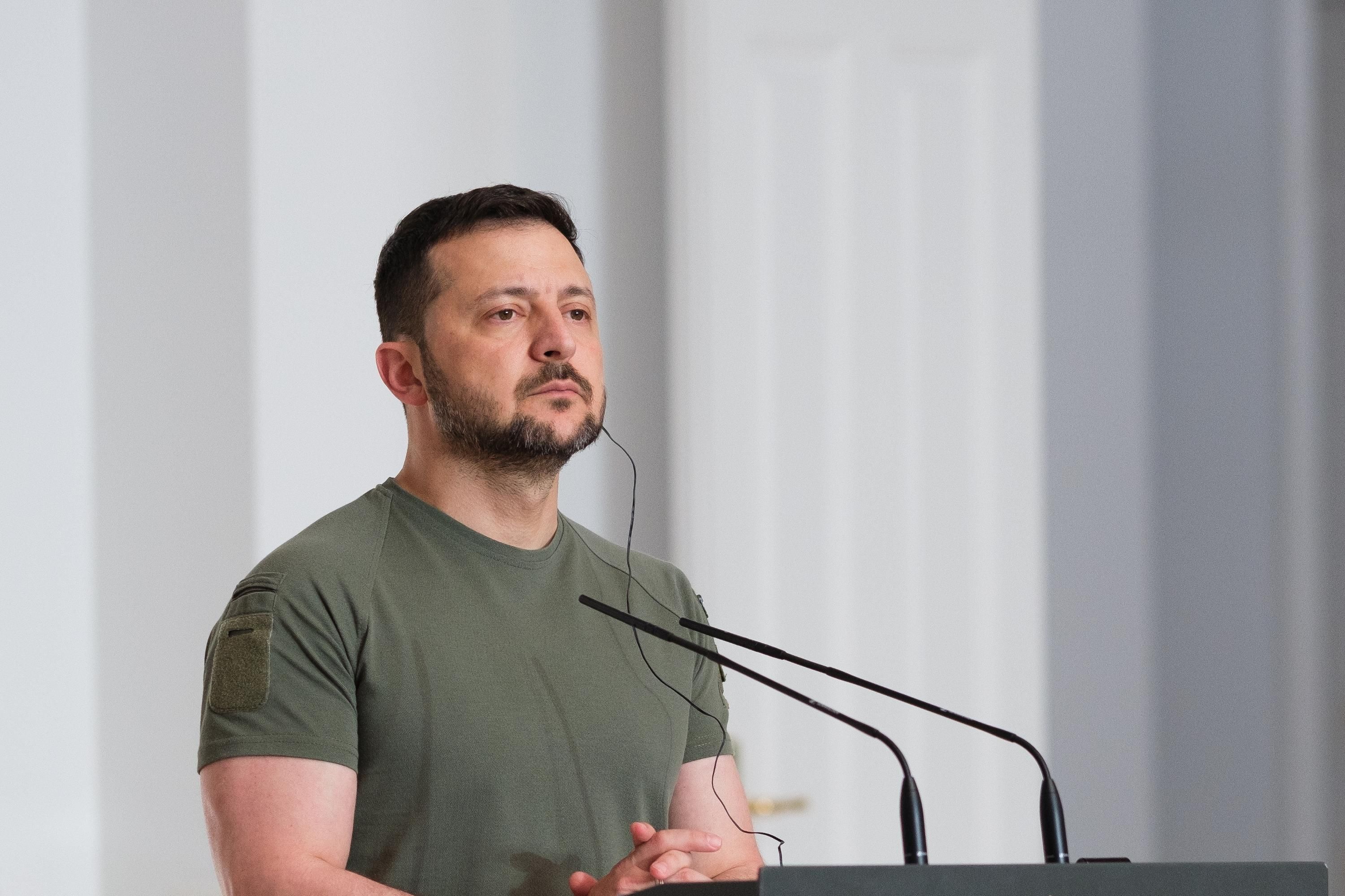 Фото до матеріалу: Зеленський: Росія втратила понад 7 мільярдів доларів через удари по НПЗ