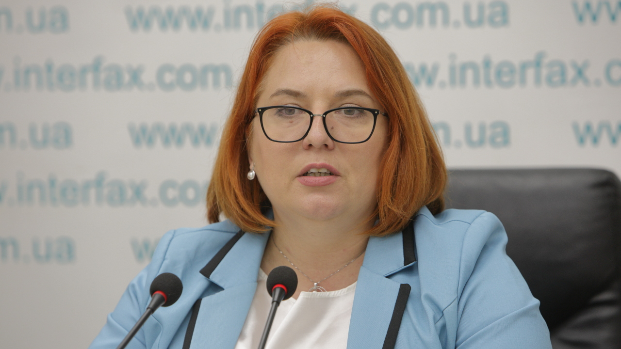 Фото до матеріалу: Штучний інтелект не замінить людей: експерти назвали навички, що збережуть роботу фахівців