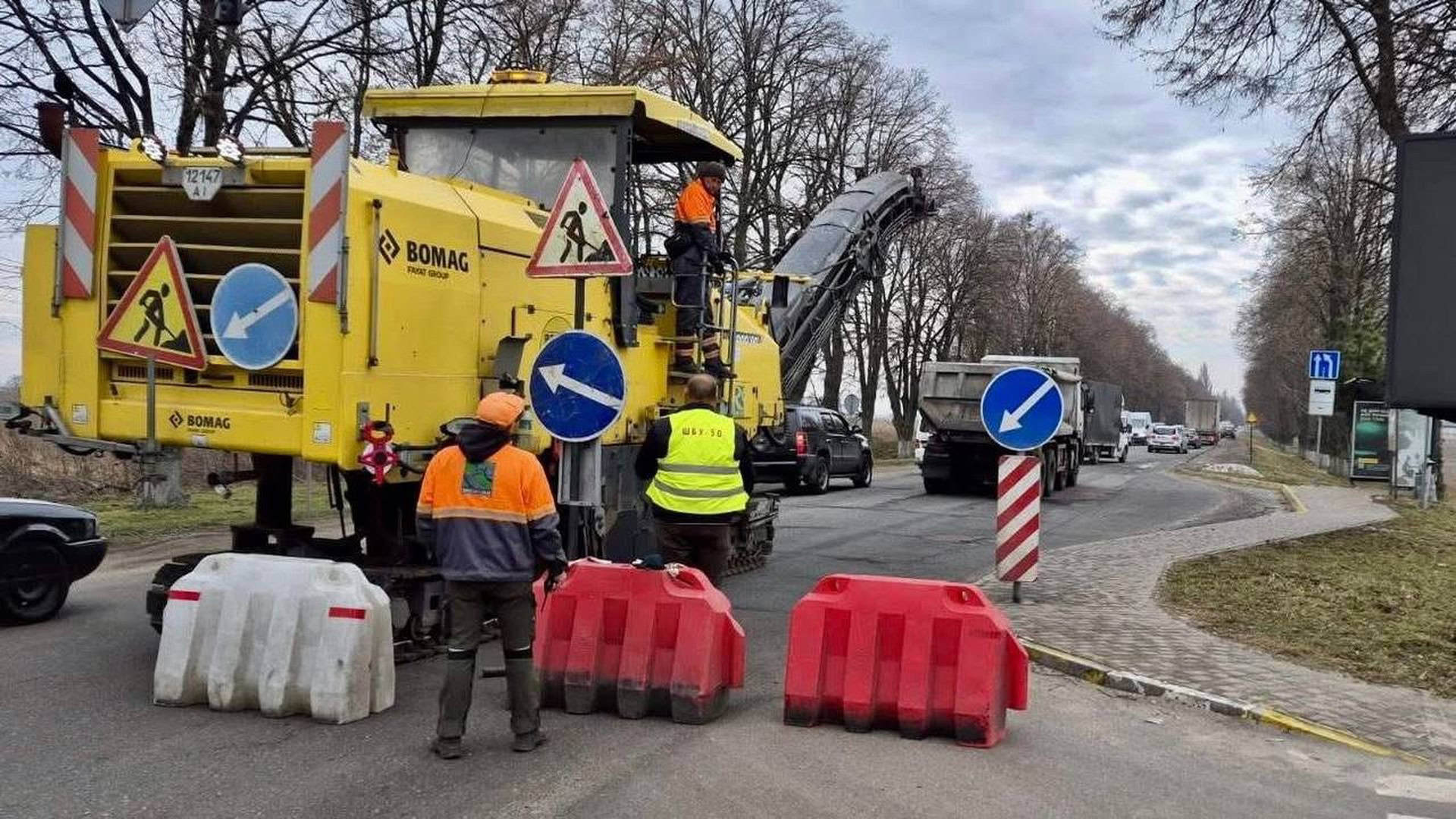 Фото до матеріалу: Обмежать рух на Набережному шосе у Печерську до 9 травня