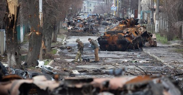 Фото до матеріалу: Попри війну, РФ виробляє більше, ніж потрібно, тож відновлює свої збройні сили, - адмірал