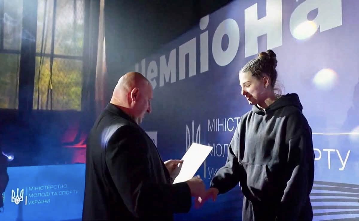 Фото до матеріалу: Львів прийняв чемпіонат України з вільної боротьби: прикарпатці здобули медалі