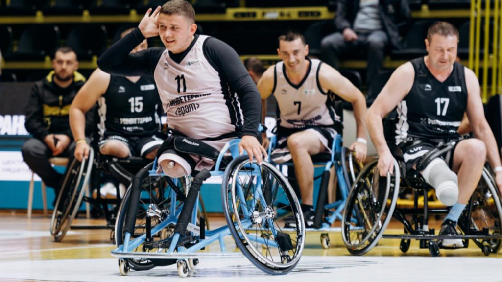 Фото до матеріалу: Від мінного вибуху до власного бізнесу: шлях бійця «Айдару» після війни та ампутації ніг