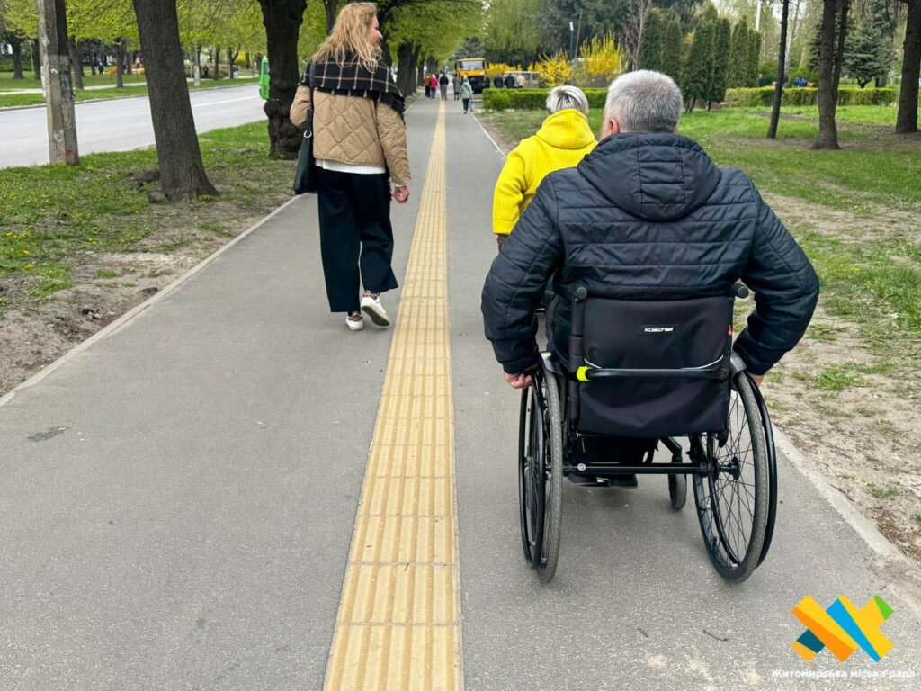 Фото до матеріалу: Житомирська поліклініка №2 стане безбар'єрною