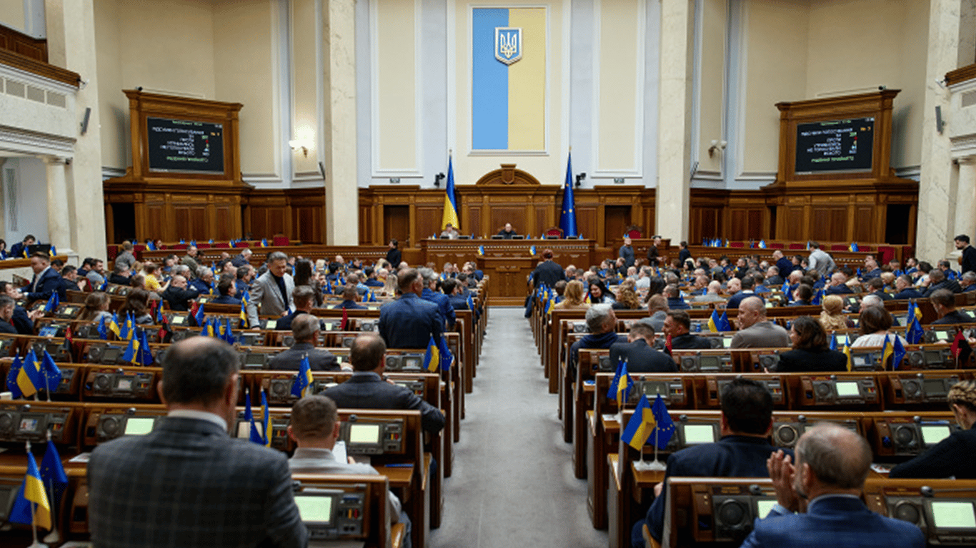 Фото до матеріалу: Військові збори та онлайн-повістки: Верховна Рада реформує мобілізацію