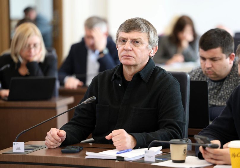 Фото до матеріалу: Львівські депутати у 2025 році майже постійно подорожували за кордоном: скільки коштувало і з ким їхали