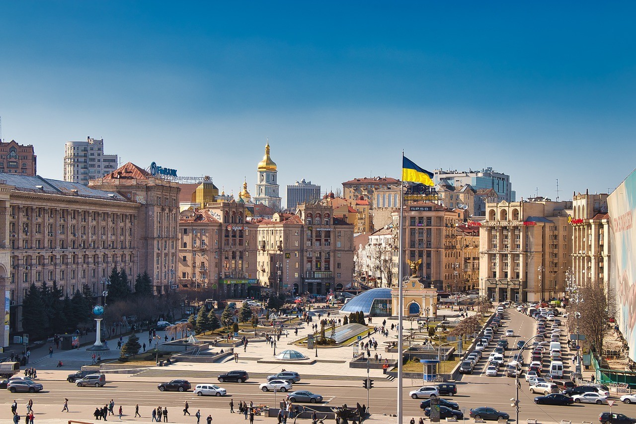Фото до матеріалу: ЄС відмовляється евакуювати представників із Києва попри загрози Москви