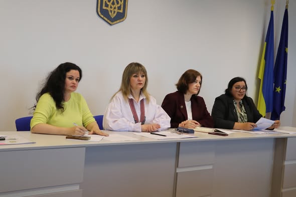 Фото до матеріалу: У Івано-Франківську створюють Раду національно-культурних товариств для збереження традицій
