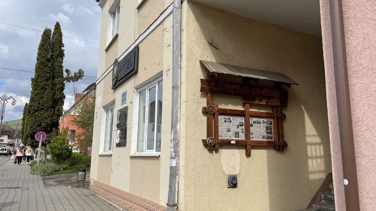 Фото до матеріалу: Журналіст у маленькій громаді: між об'єктивністю, тиском і втратою впливу