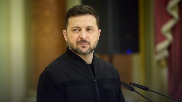 Фото до матеріалу: Не рекомендуємо: Зеленський звернувся до лідерів, які збираються на парад у Москву