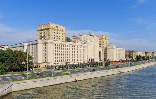 Фото до матеріалу: Росія повідомляє про масову атаку дронів: постраждалі та руйнування в регіонах