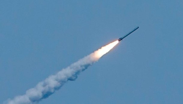 Фото до матеріалу: Зеленський попередив про можливі ракетні удари після масованих атак дронів