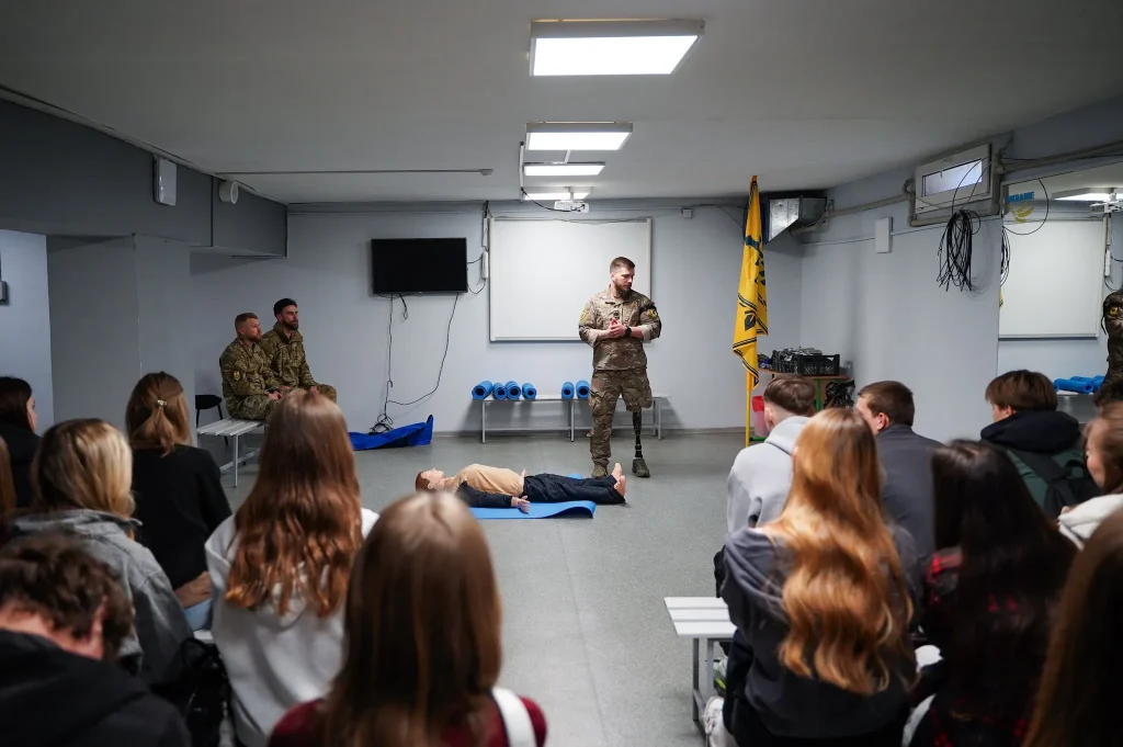Фото до матеріалу: Київська область формує нову якість національного спротиву: Микола Калашник про підготовку молоді