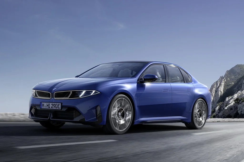Фото до матеріалу: Електричний Mercedes C-Class проти BMW i3: два різні погляди на майбутнє преміум-седанів