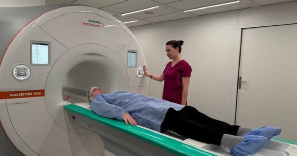 Фото до матеріалу: У Львівській Університетській лікарні відкрили новий кабінет МРТ: умови безкоштовного обстеження