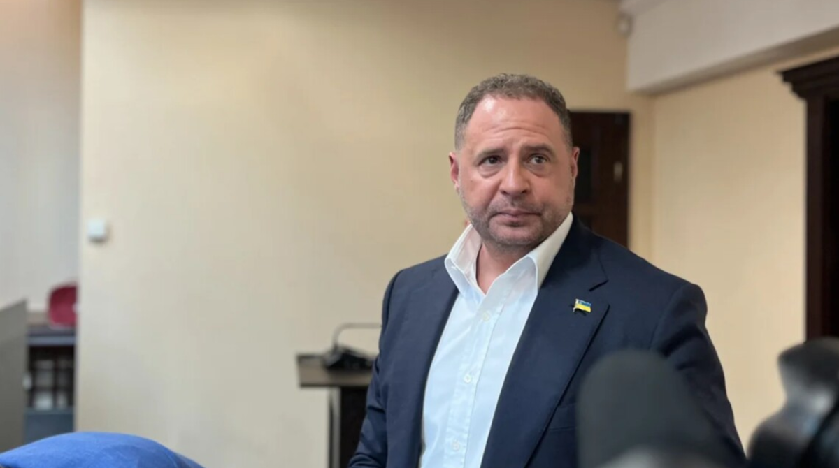 Фото до матеріалу: Рішення щодо запобіжного заходу Андрію Єрмаку оголосять завтра вранці