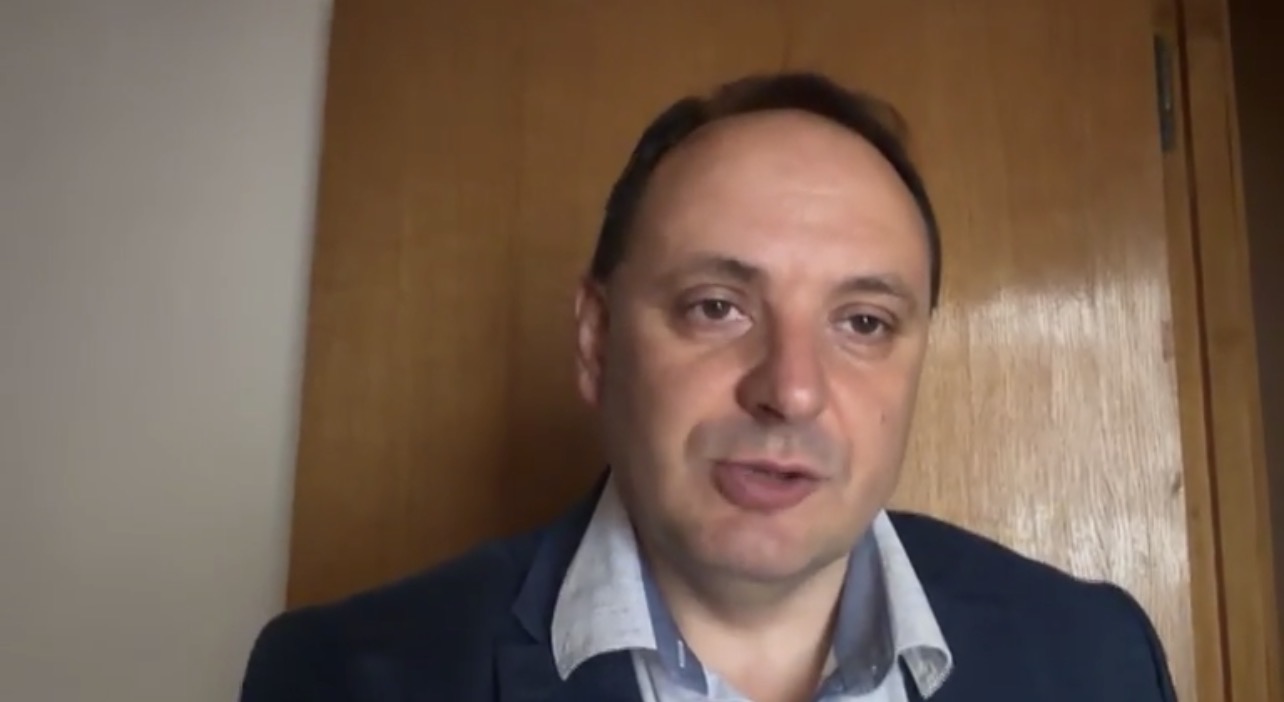 Фото до матеріалу: Руслан Марцінків закликав бізнес відпустити працівників через загрозу масованих атак
