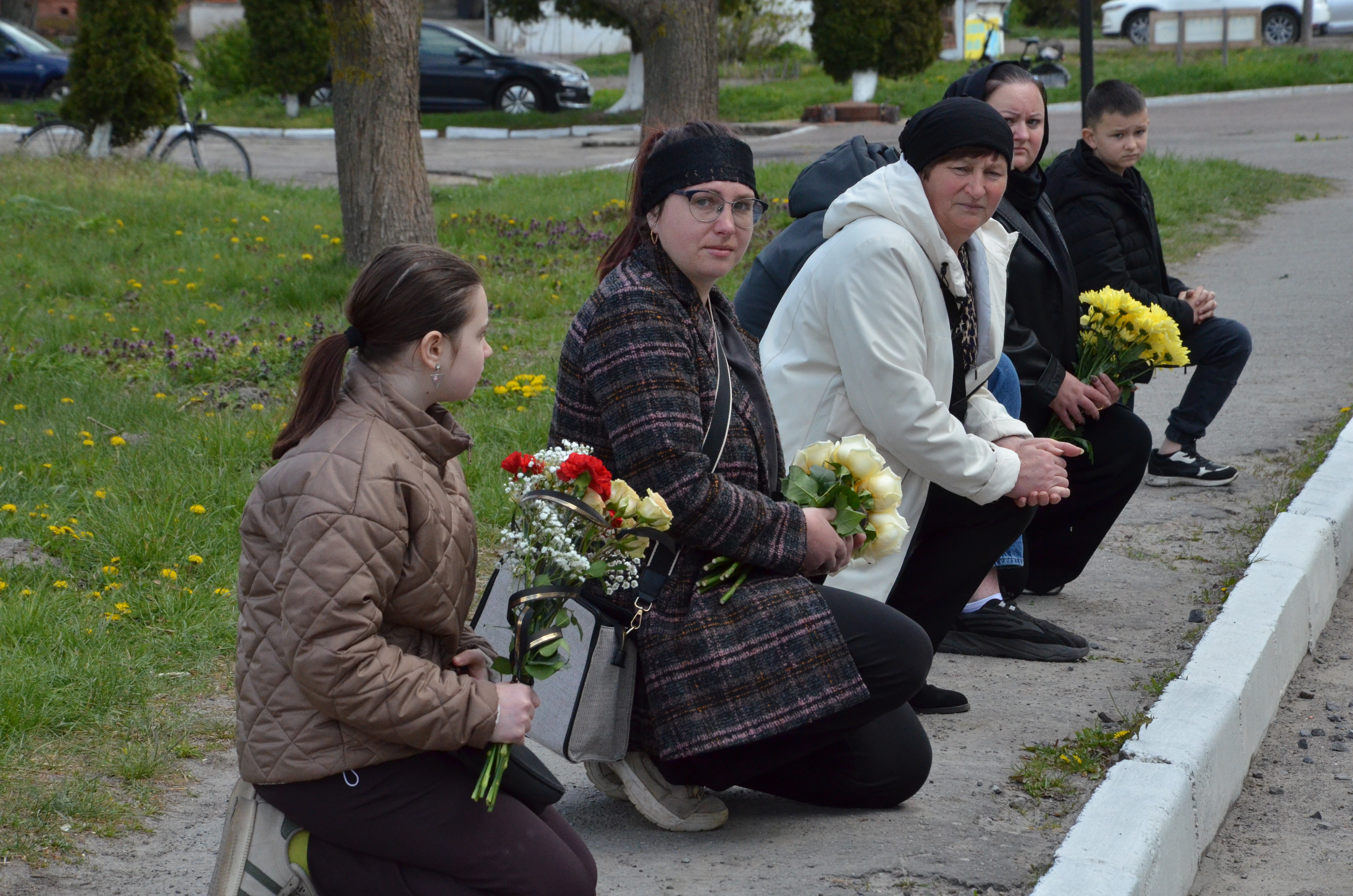 Фото до матеріалу: Радивилів провів у останню дорогу загиблого захисника Олександра Германюка