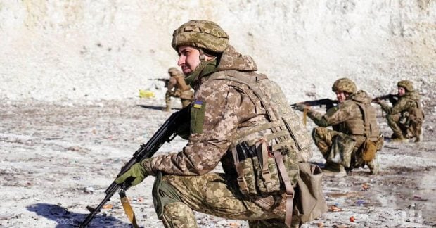 Фото до матеріалу: Україна відкинула пропозицію Росії про перемир'я на 9 травня