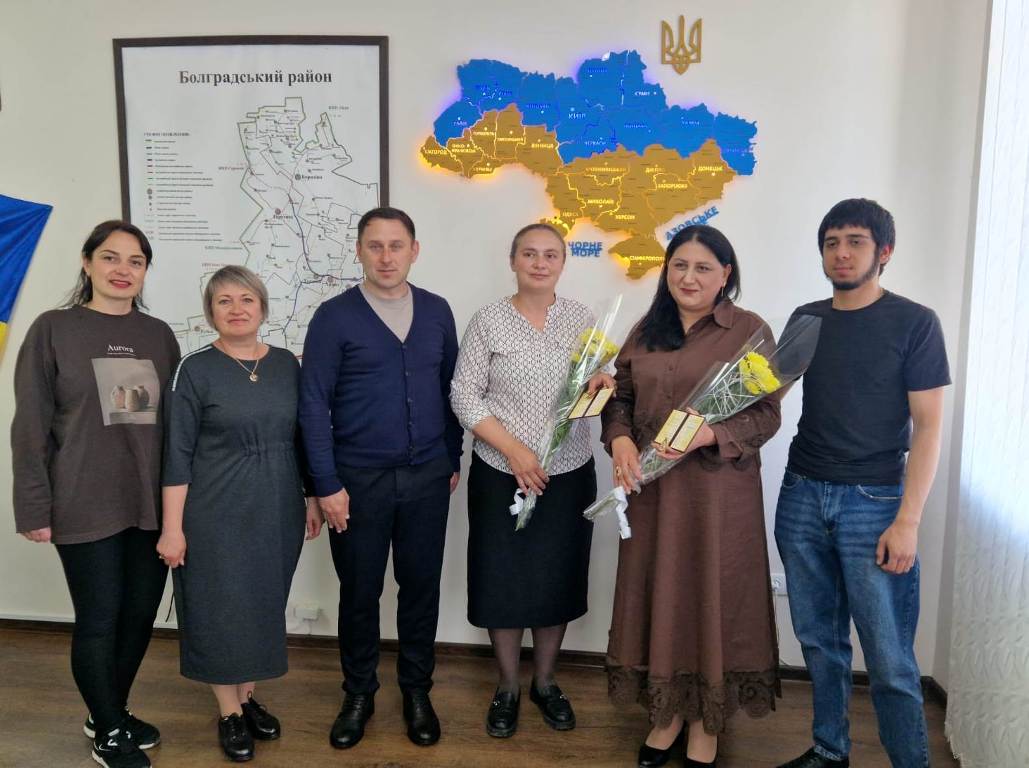 Фото до матеріалу: Дві жительки Болградського району удостоєні звання «Мати-героїня»