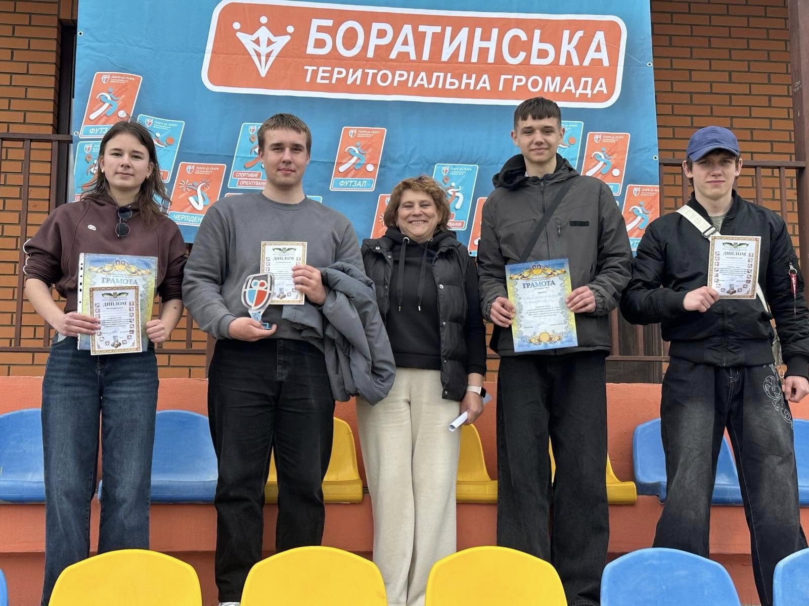 Фото до матеріалу: Учні Ківерцівського ліцею №4 стали чемпіонами обласного етапу шахових ліг «Пліч-о-пліч»