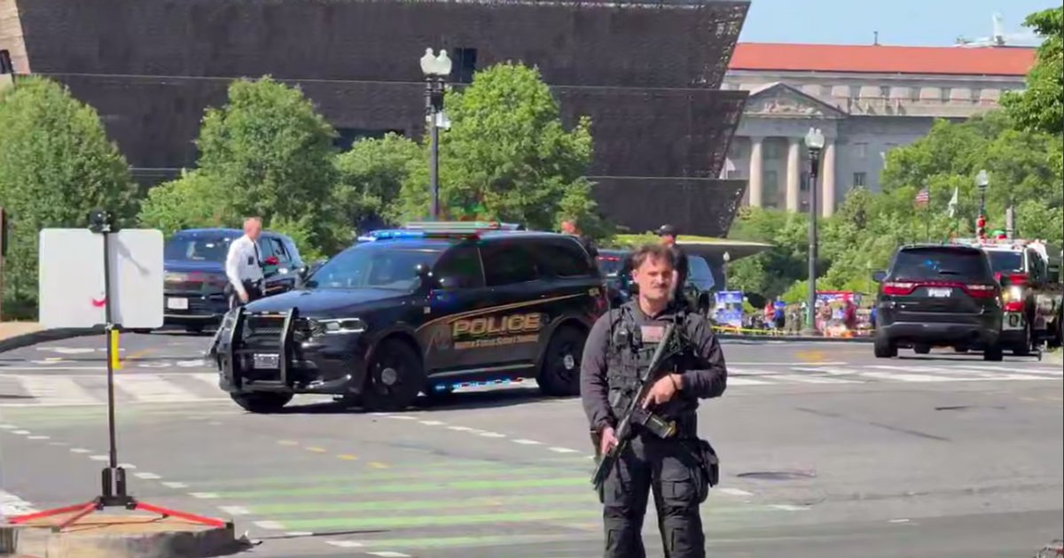 Фото до матеріалу: Стрілянина біля Білого дому: спецслужби оточили район, поранений, Трамп у безпеці