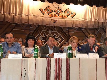 Фото до матеріалу: У Ясіні розпочав роботу новий поліцейський офіцер громади