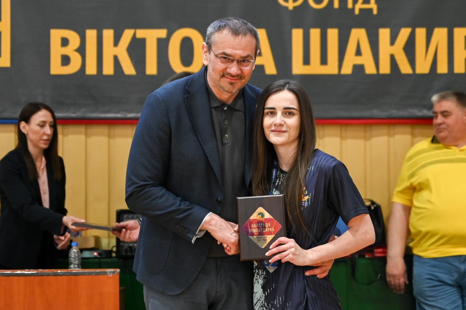 Фото до матеріалу: Жіноча команда «ЗУНУ-Енерго» здобула срібло на Чемпіонаті України з гандболу