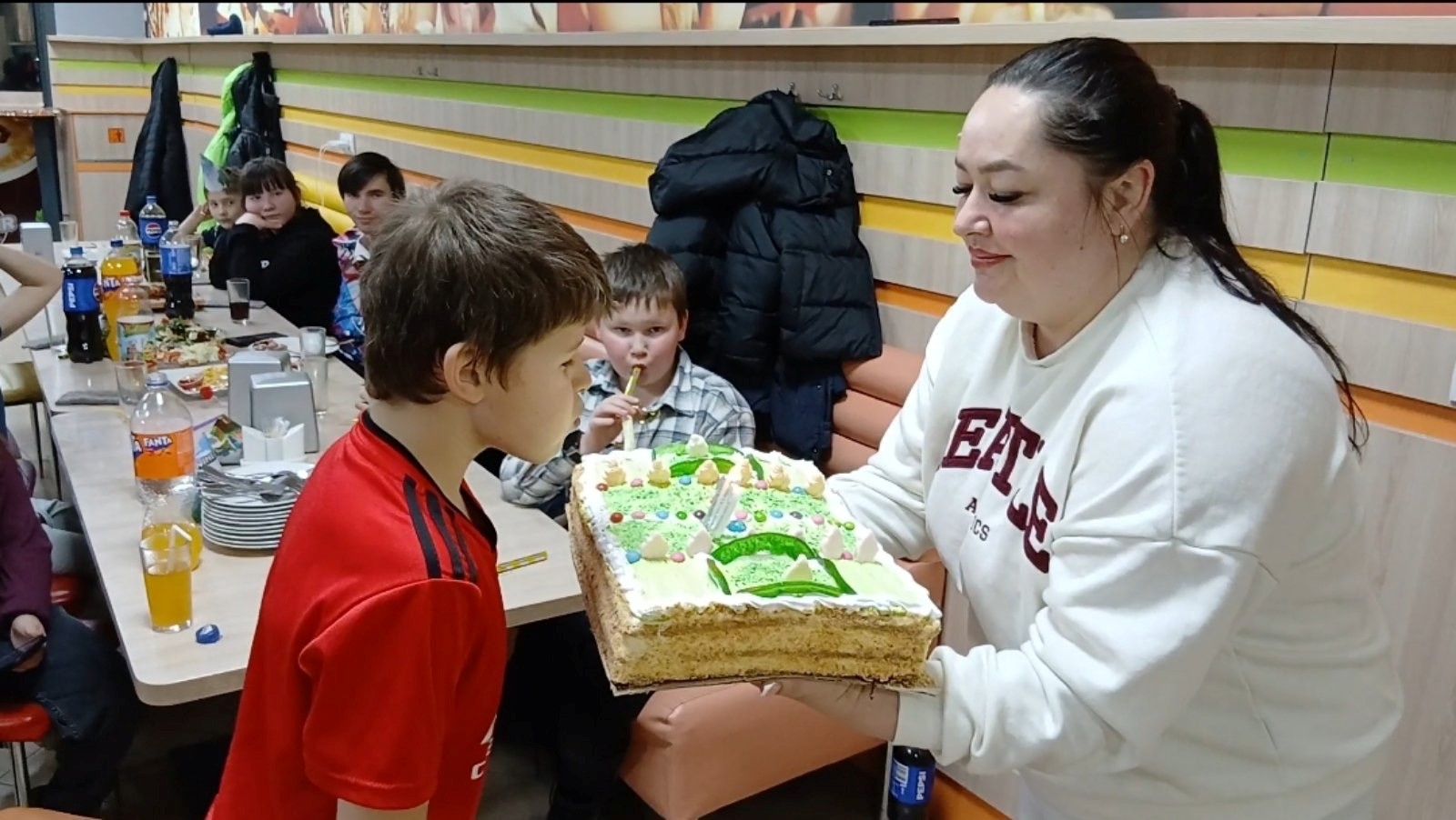 Фото до матеріалу: Жінка з Вилківської громади стала матір'ю для п'яти дітей без батьківського піклування