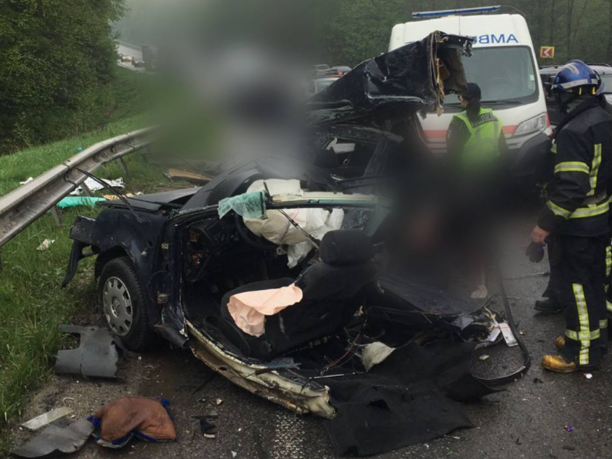Фото до матеріалу: На об'їзній Львова відновлено рух після смертельної ДТП