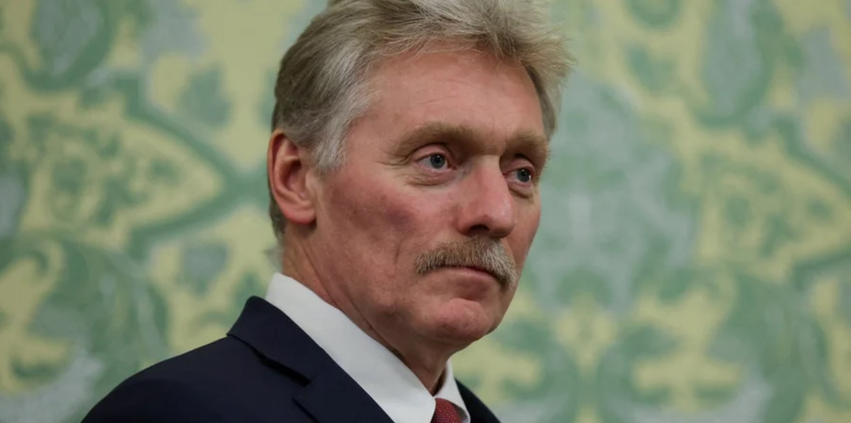 Фото до матеріалу: Пєсков заявив, що удари по НПЗ вигідні Росії