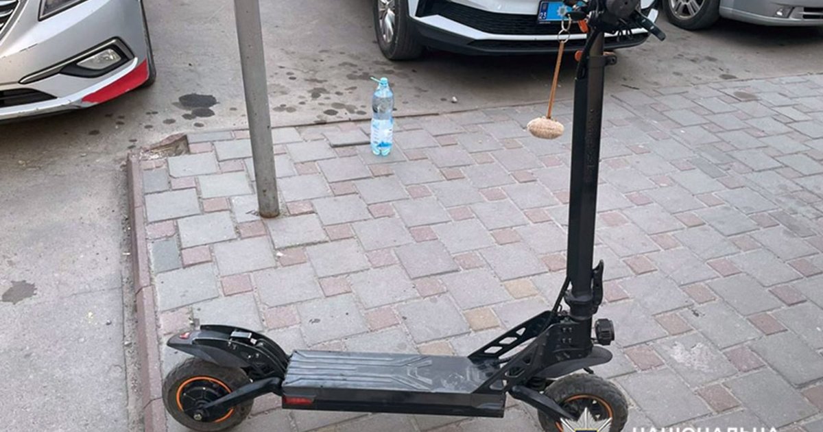 Фото до матеріалу: 11-річний хлопчик загинув у Хмельницькому після падіння з електросамоката