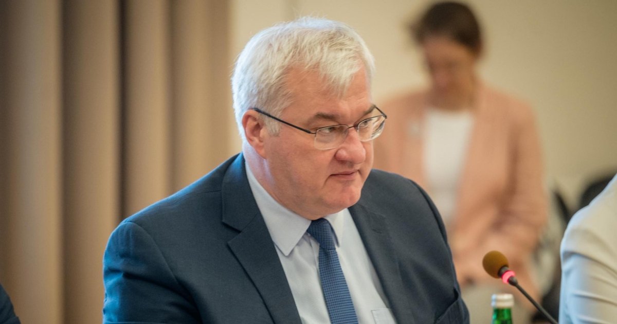 Фото до матеріалу: Україна пропонує Росії "аеропортне перемир'я"