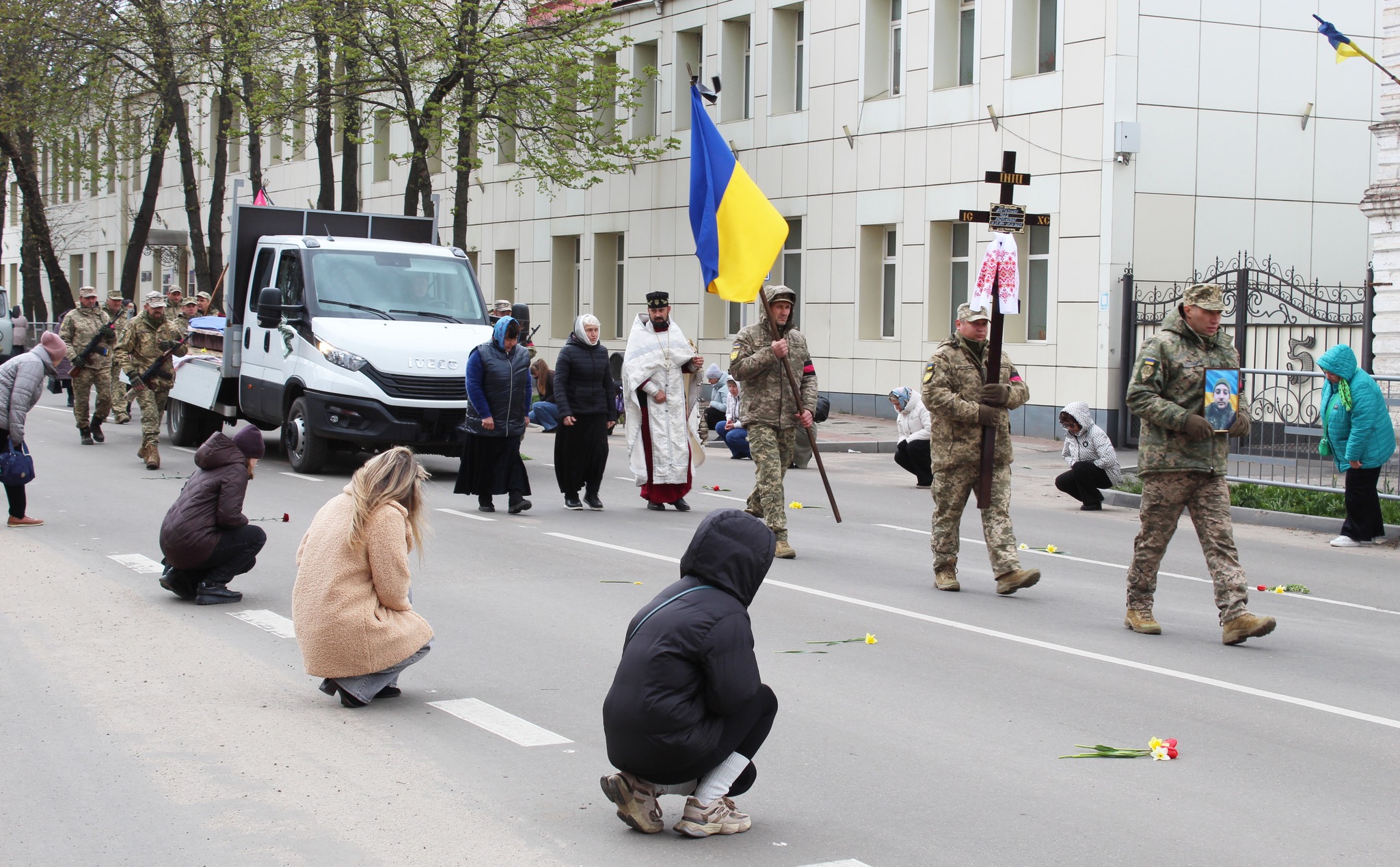 Фото до матеріалу: Лебединщина провела останню шану захиснику Іллі Третяченку