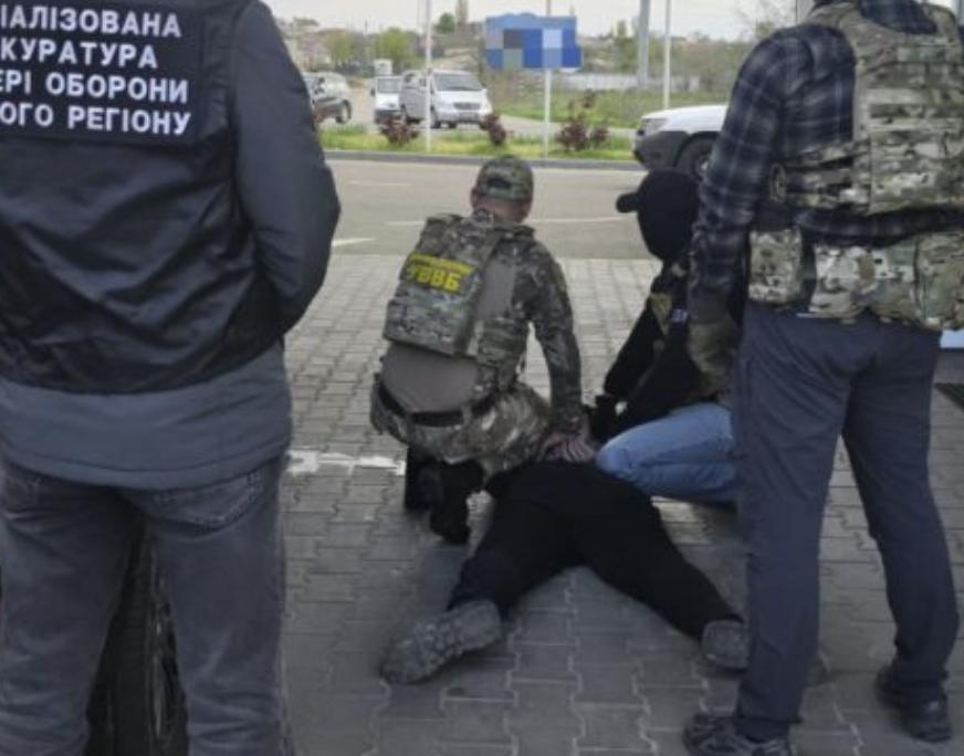 Фото до матеріалу: У сприянні дезертирству екскомандира батальйону, підполковника Національної гвардії України