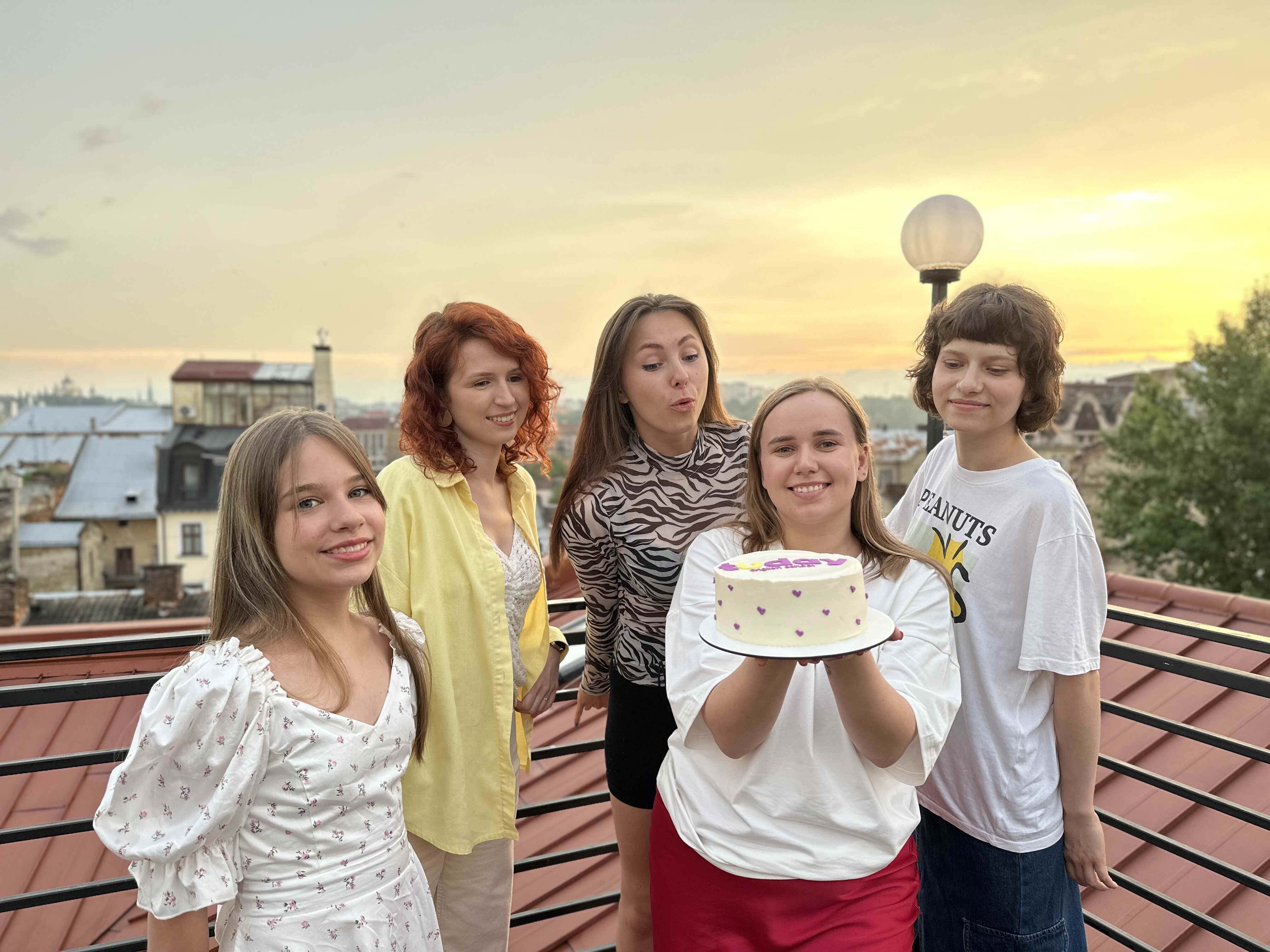 Фото до матеріалу: «How are you?» як психотерапія: освітній бізнес Today School під час війни