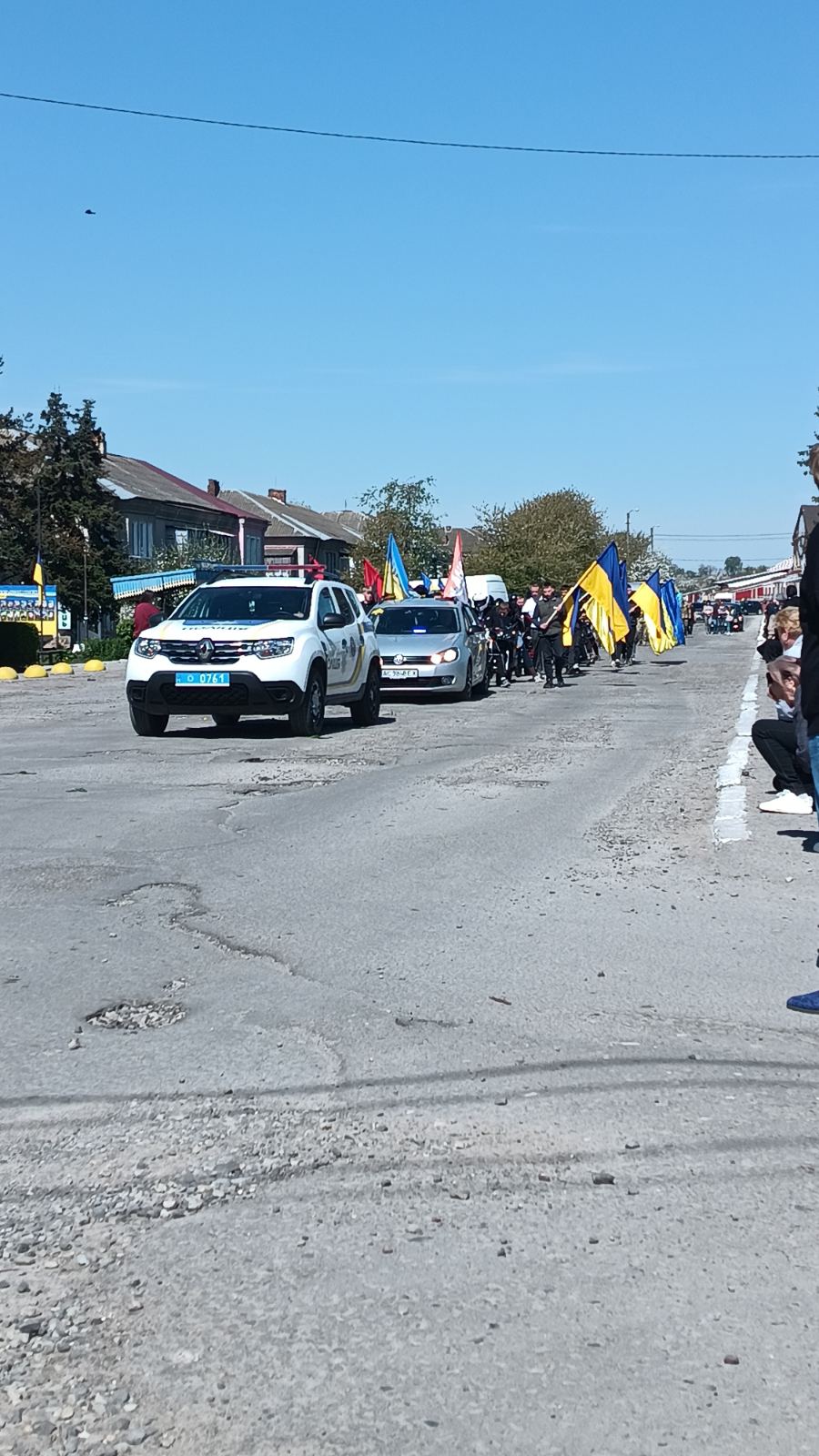 Фото до матеріалу: У Мар'янівській громаді попрощалися з воїном Володимиром Кожевніковим