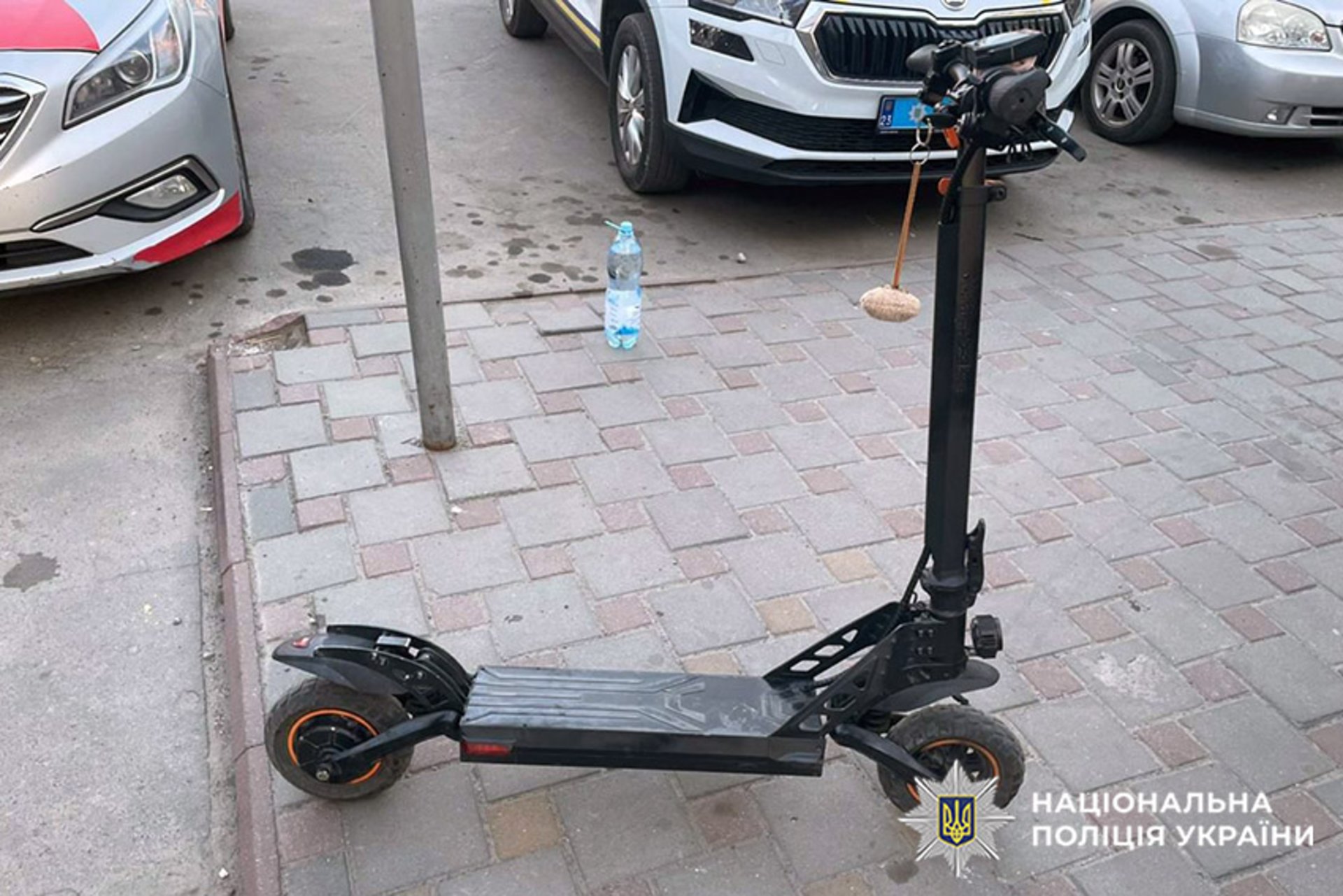 Фото до матеріалу: 11-річний хлопчик загинув у Хмельницькому після падіння з електросамоката