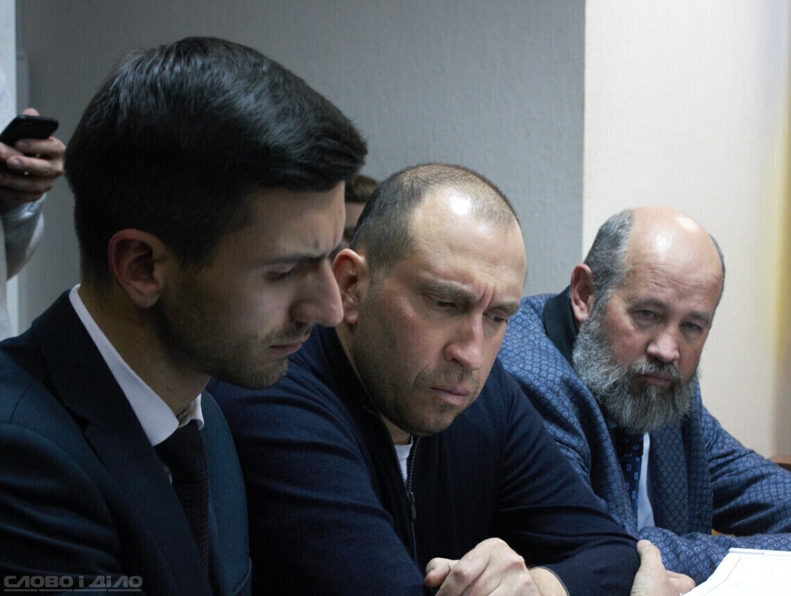 Фото до матеріалу: Суд не закрив справу Альперіна: розслідування корупції на митниці продовжується