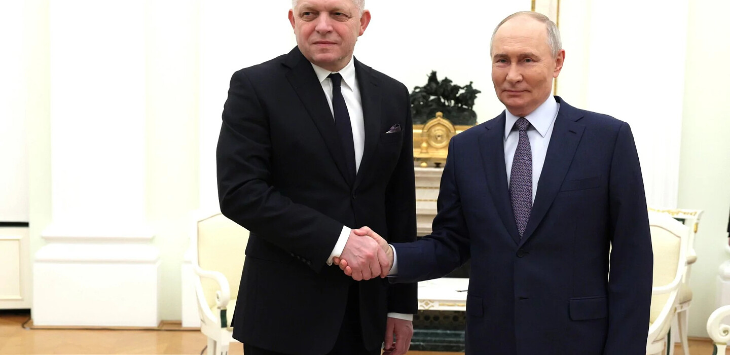 Фото до матеріалу: Фіцо летить до Путіна 9 травня 2026: що Україна передала Росії