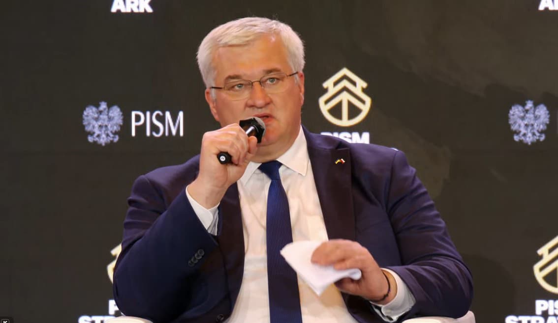 Фото до матеріалу: Сибіга проєвропейський мирний процес: Україна не хоче альтернативи США