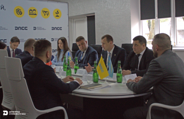 Фото до матеріалу: Україна та Молдова підписали нові сертифікати для експорту продуктів
