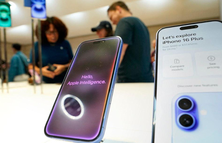 Фото до матеріалу: Apple виплатить до 95 доларів власникам iPhone за «неіснуючий» ШІ