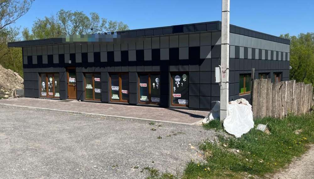 Фото до матеріалу: Біля річки Збруч на Тернопільщині знесуть незаконну споруду