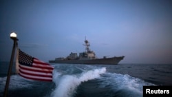 Фото до матеріалу: США завдали ударів по іранських об'єктах після атаки на кораблі в Ормузькій протоці
