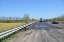 Фото до матеріалу: На ремонті траси Р-51 розікрали понад 204 млн гривень